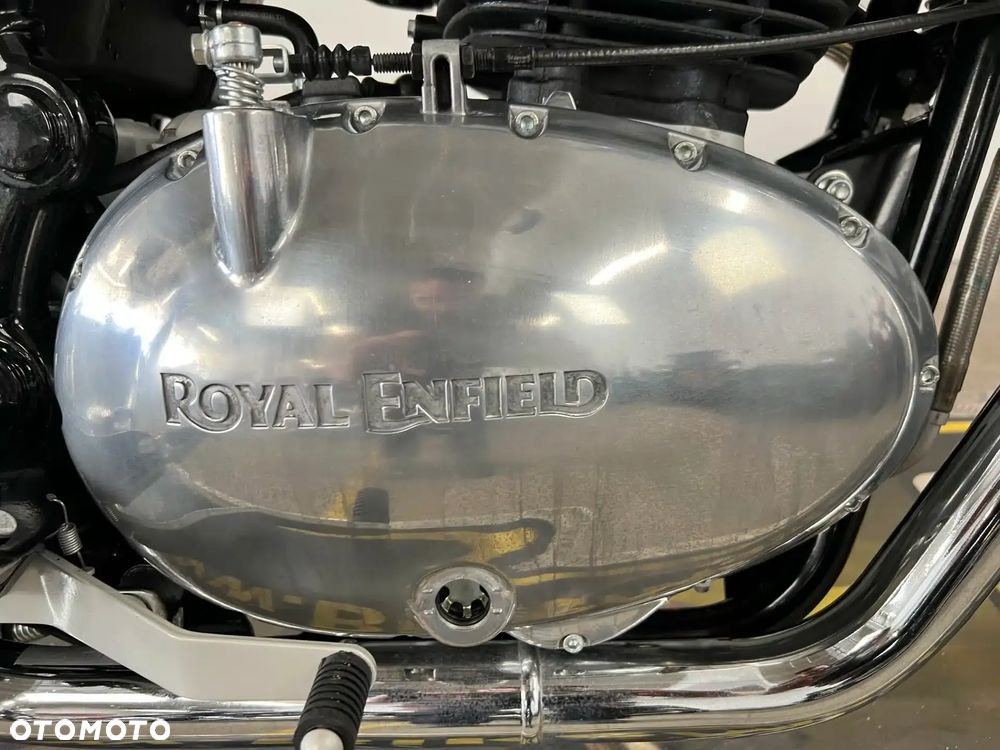 Royal Enfield Interceptor - 10