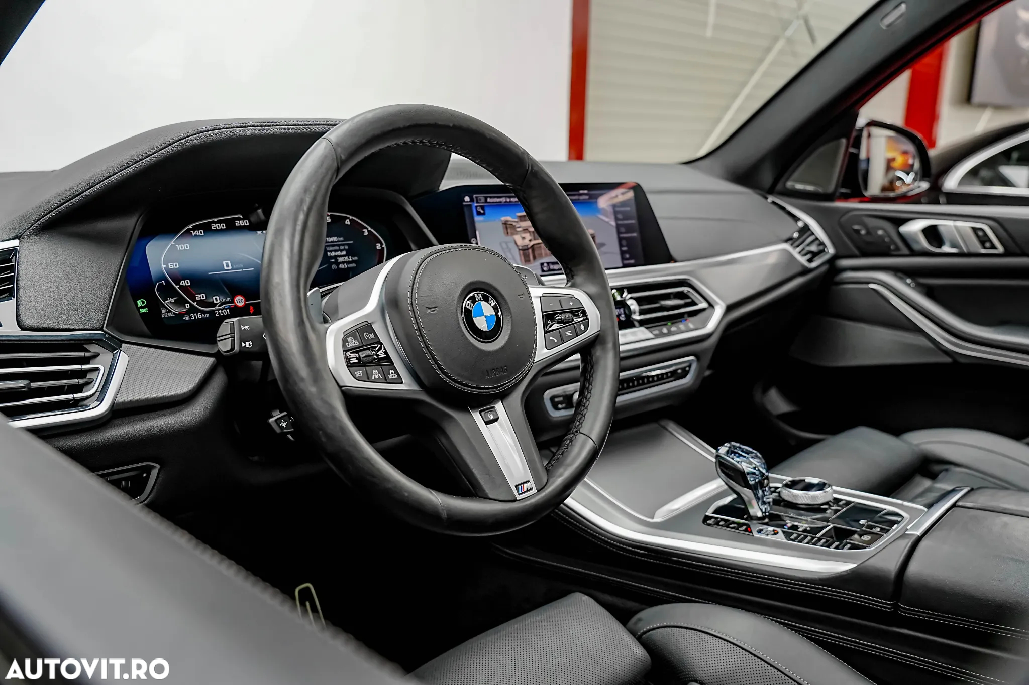 BMW X5 M M50d - 13