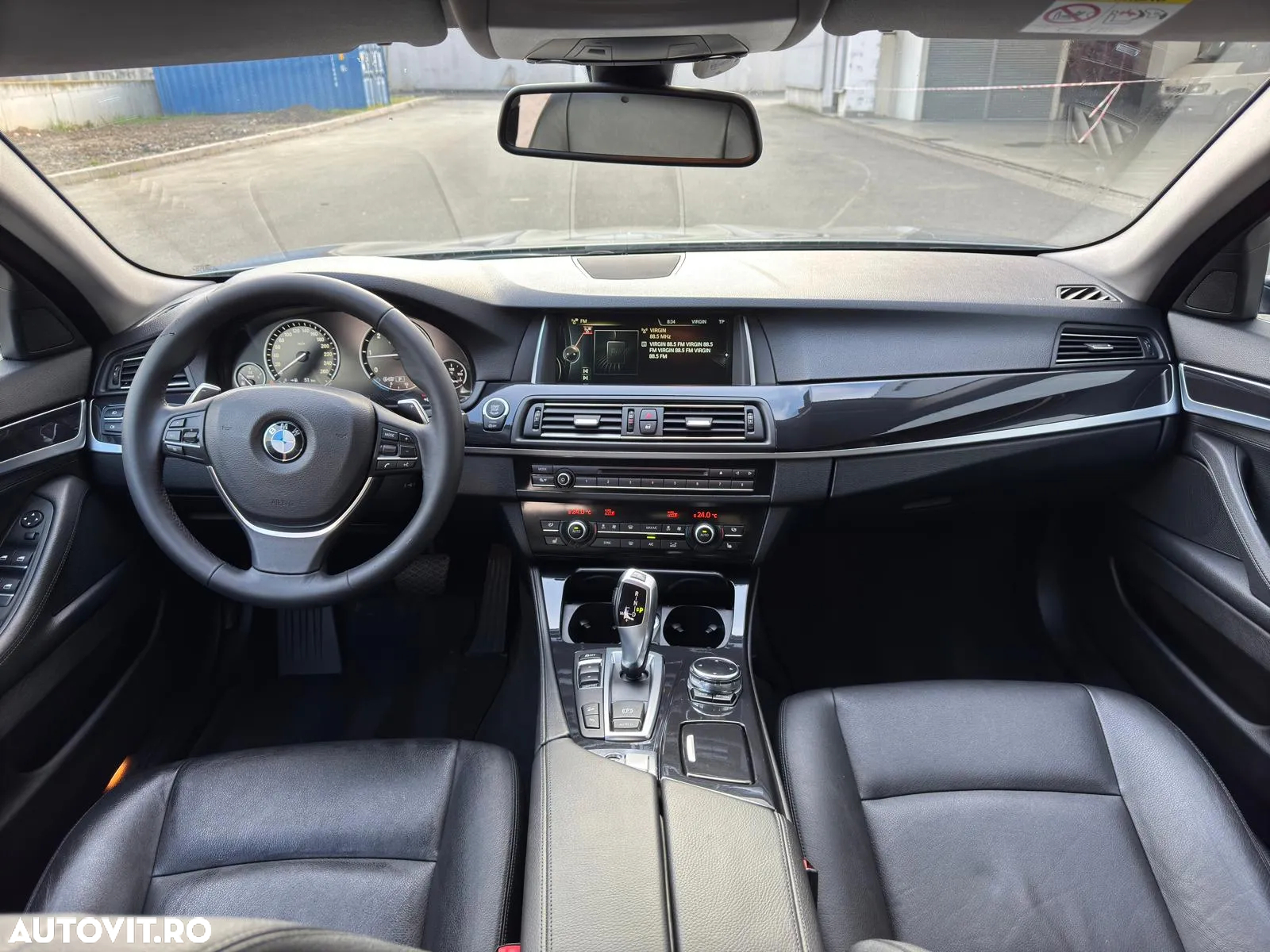 BMW Seria 5 520d xDrive - 6