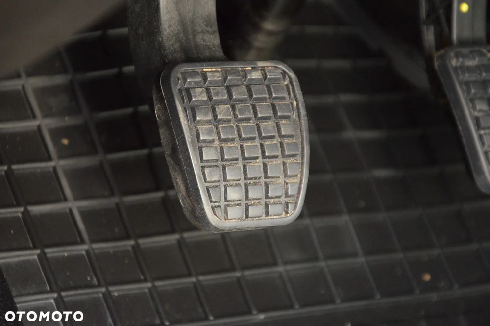 Iveco DAILY 35s140 - 21