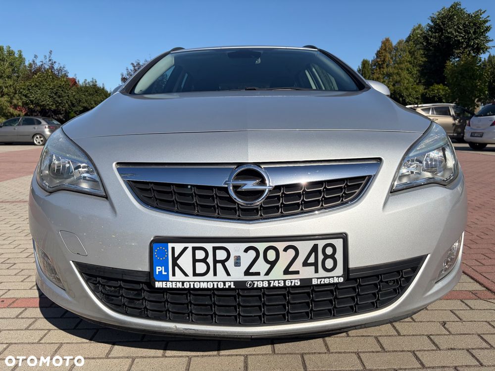 Opel Astra 1.4 Turbo - 4
