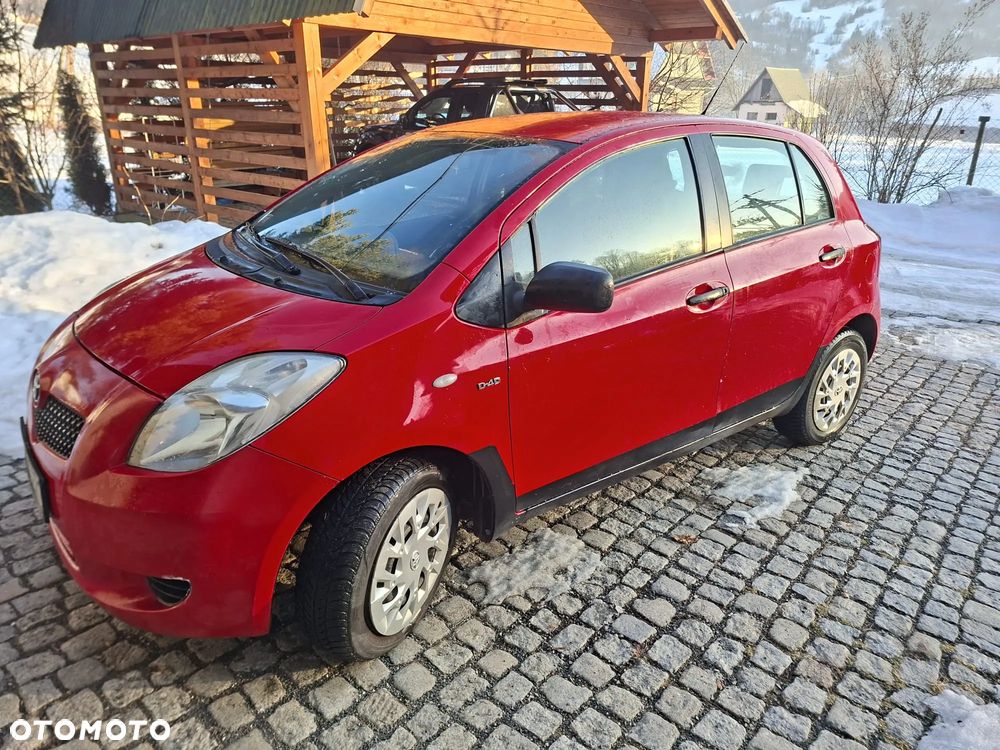 Toyota Yaris 1.4 D-4D Terra EU5 - 1