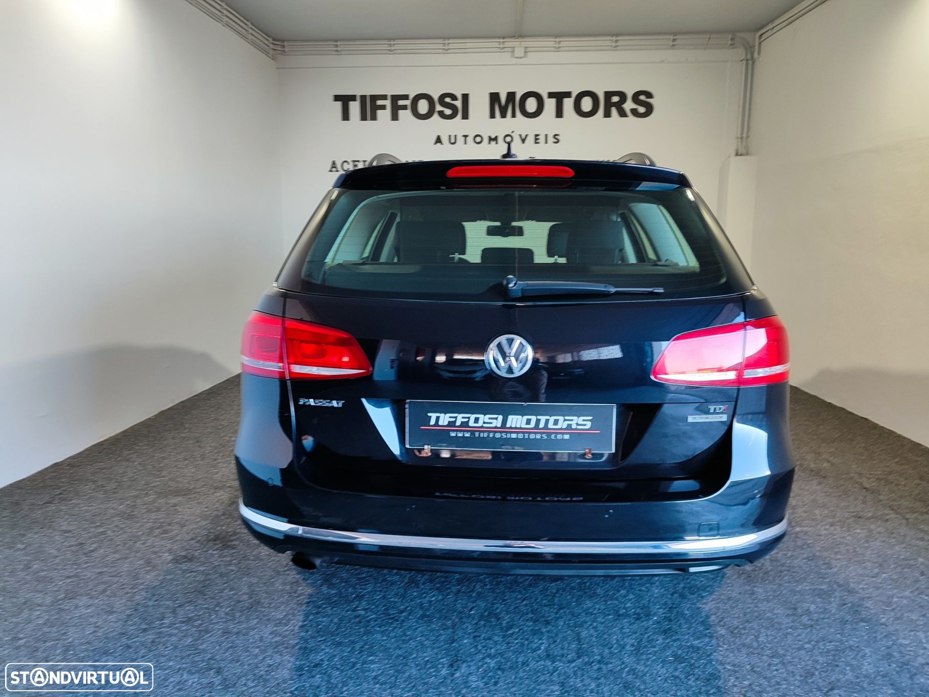 VW Passat Variant 1.6 TDI Confortline BlueMotion - 8