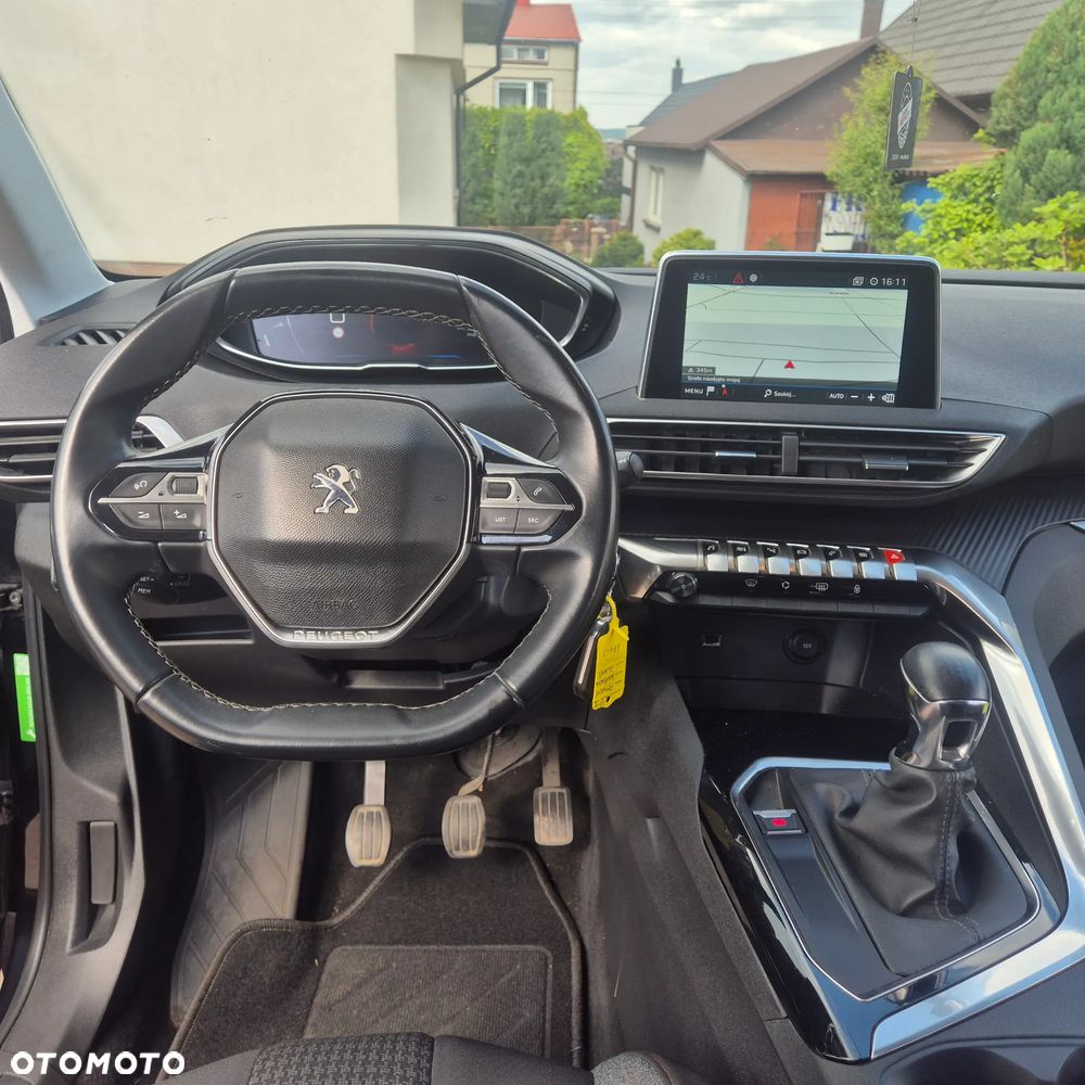 Peugeot 3008 PureTech 130 Stop & Start GPF Allure - 5