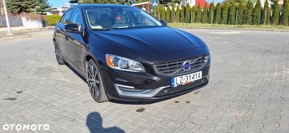 Volvo S60 T6 AWD Geartronic Summum - 1