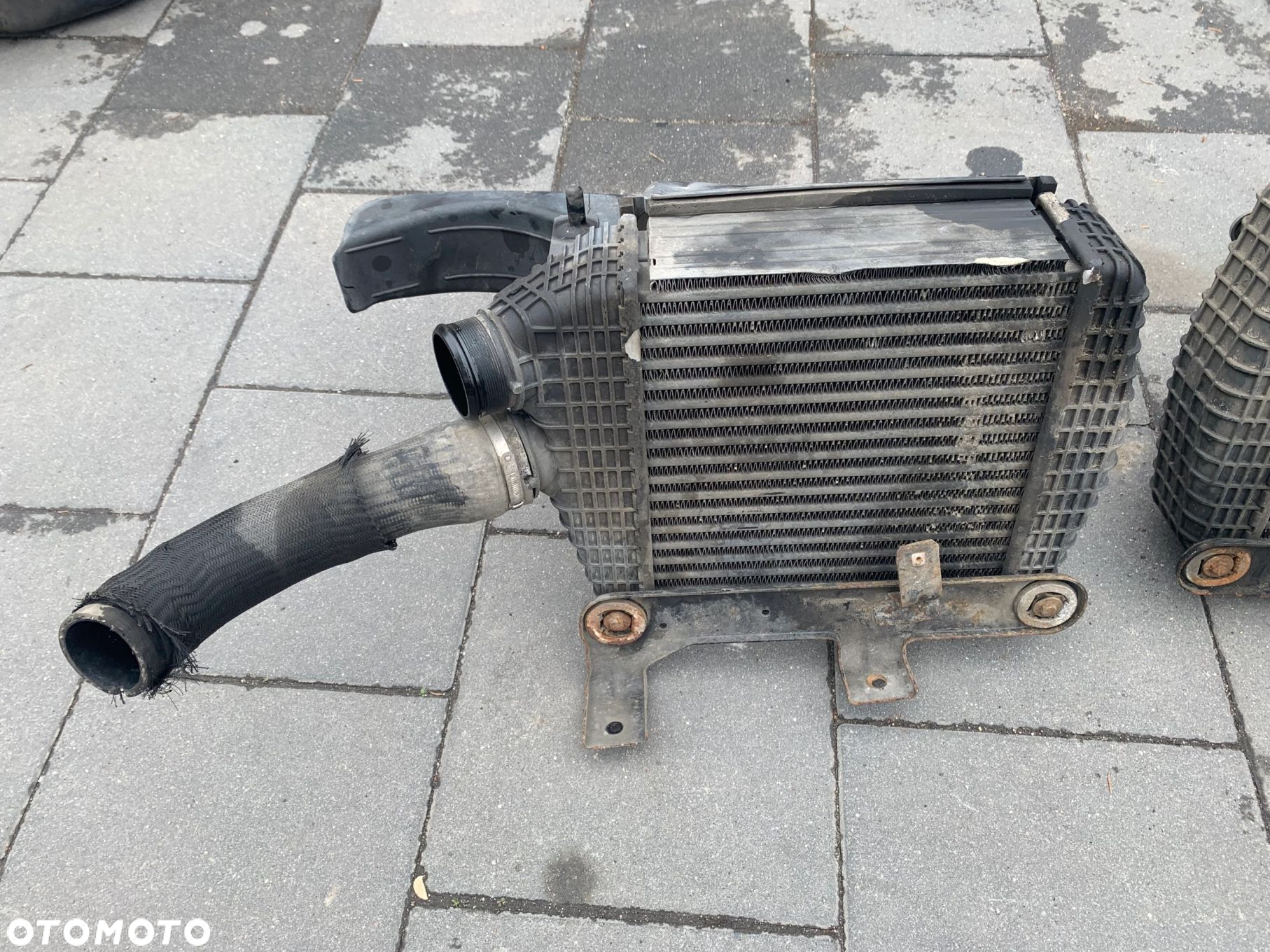 INTERCOOLER CHŁODNICA POWIETRZA LEWA PRAWA MASERATI GHIBLI III 3.0D - 3