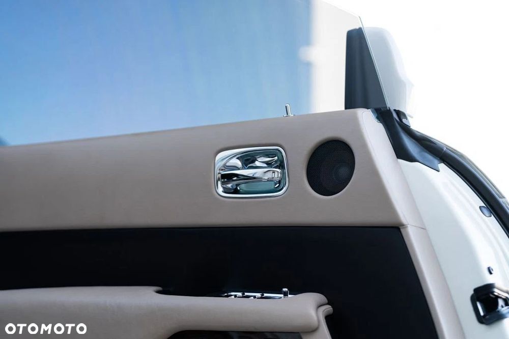Rolls-Royce Wraith Black Badge - 21