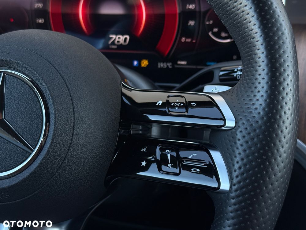 Mercedes-Benz GLC 300 mHEV 4-Matic AMG Line - 22