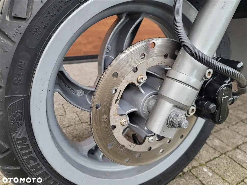 Piaggio FLY - 5