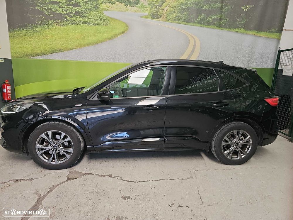 Ford Kuga 1.5 EcoBoost ST-LINE - 4