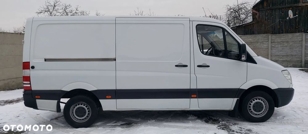 Mercedes-Benz SPRINTER - 4