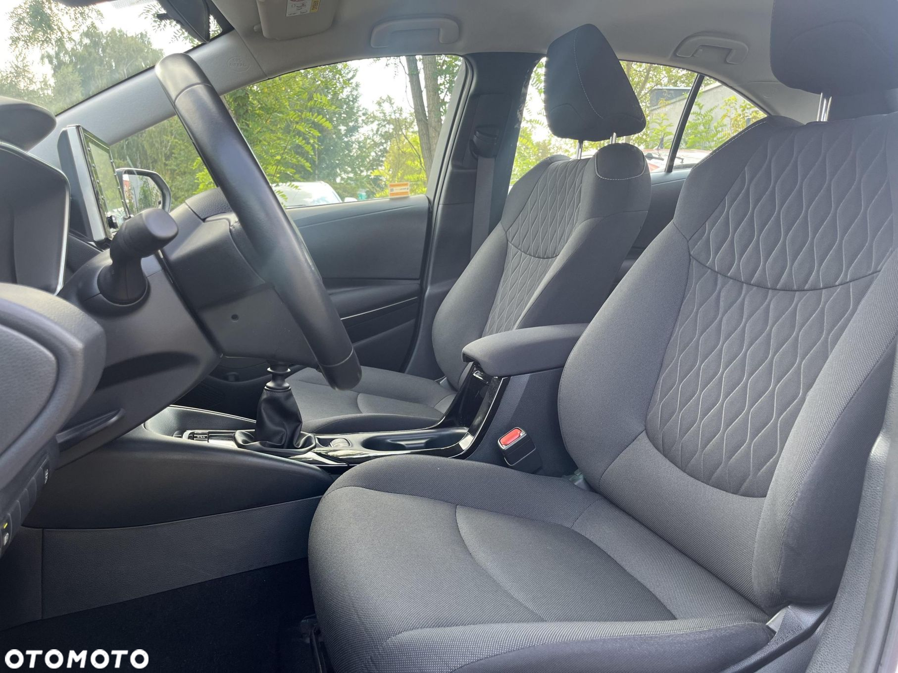 Toyota Corolla - 10