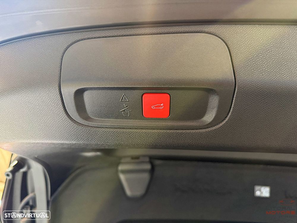 Peugeot 408 1.6 Hybrid GT e-EAT8 - 12