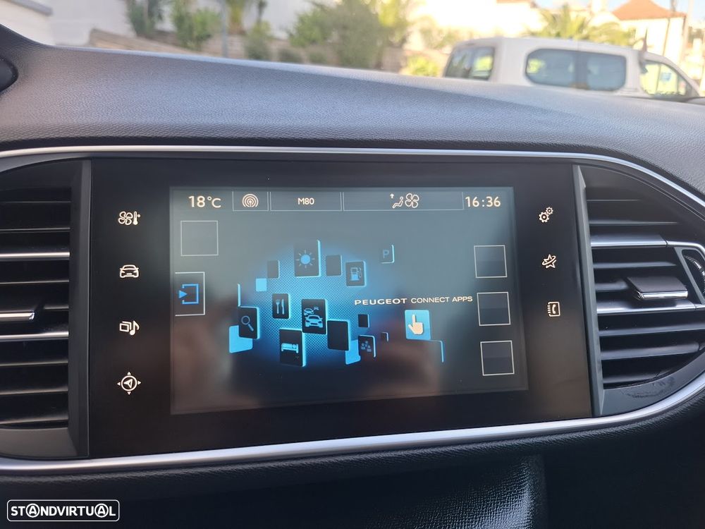 Peugeot 308 SW BlueHDi 120 Stop & Start Allure - 19