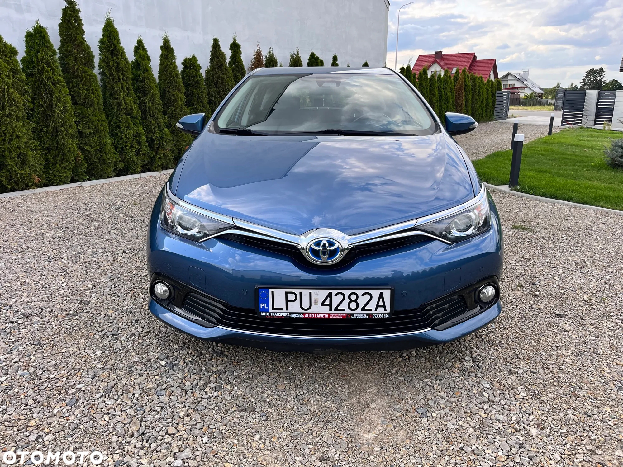 Toyota Auris Hybrid 135 Active - 3