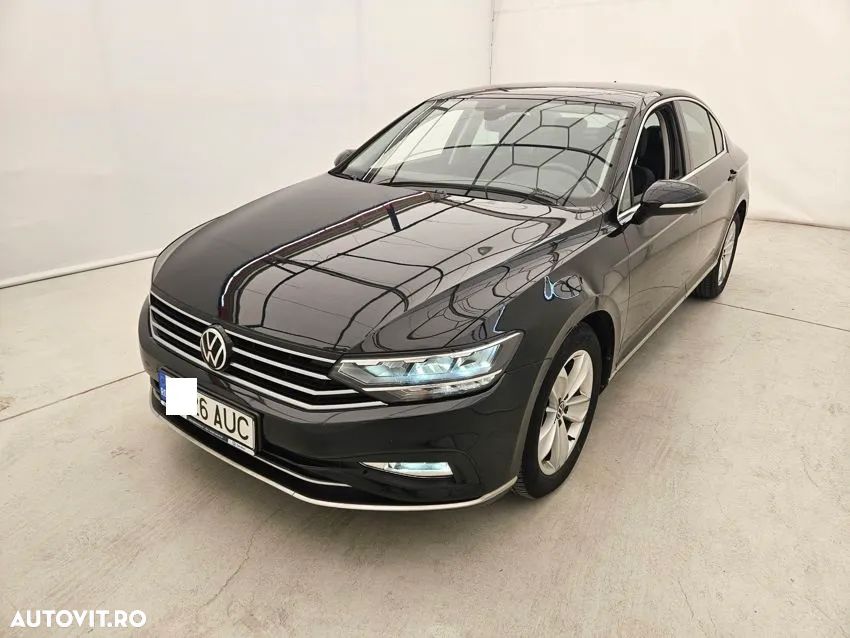 Volkswagen Passat 2.0 TDI DSG Highline - 1