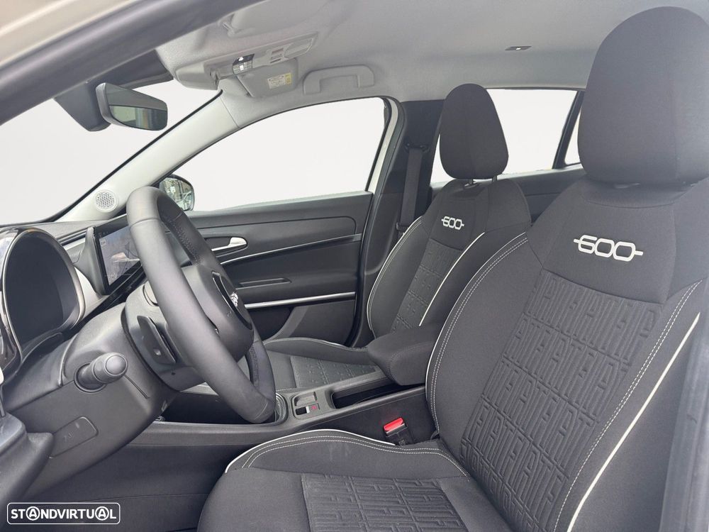 Fiat 600 1.2 Hybrid - 9