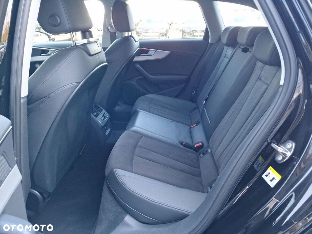 Audi A4 Avant 35 TFSI mHEV S tronic - 22