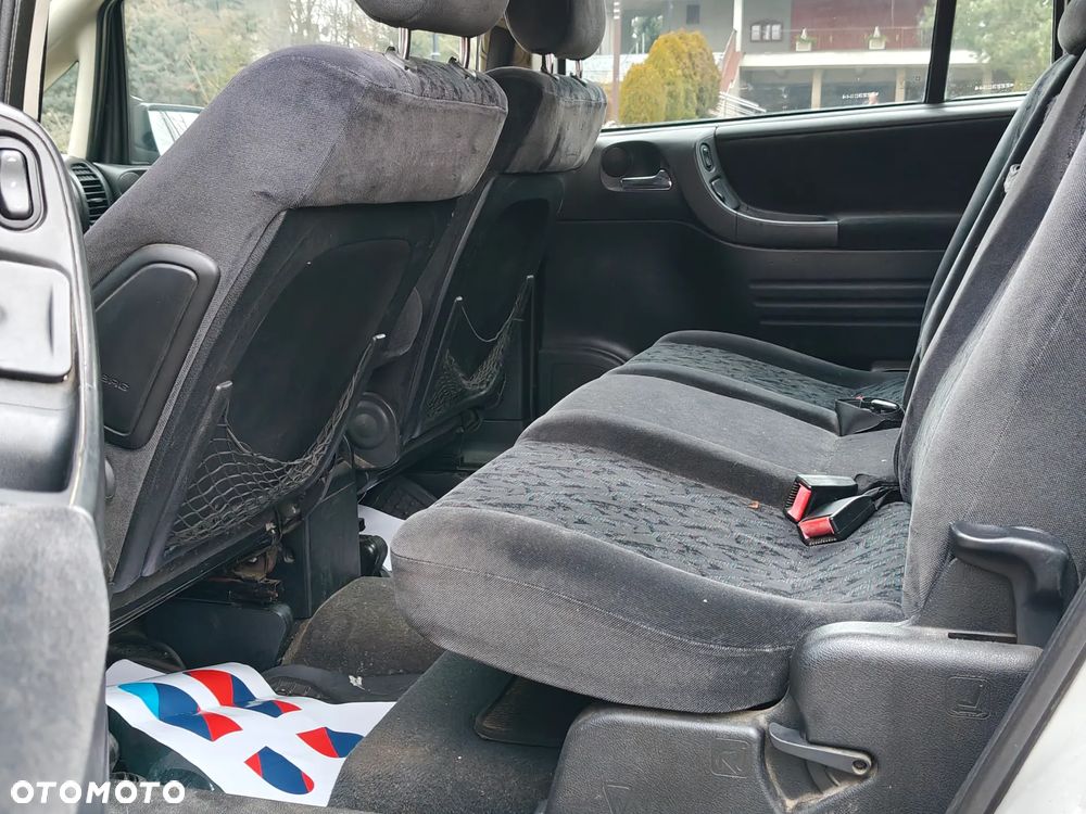 Opel Zafira 2.0 DTI Executive - 7