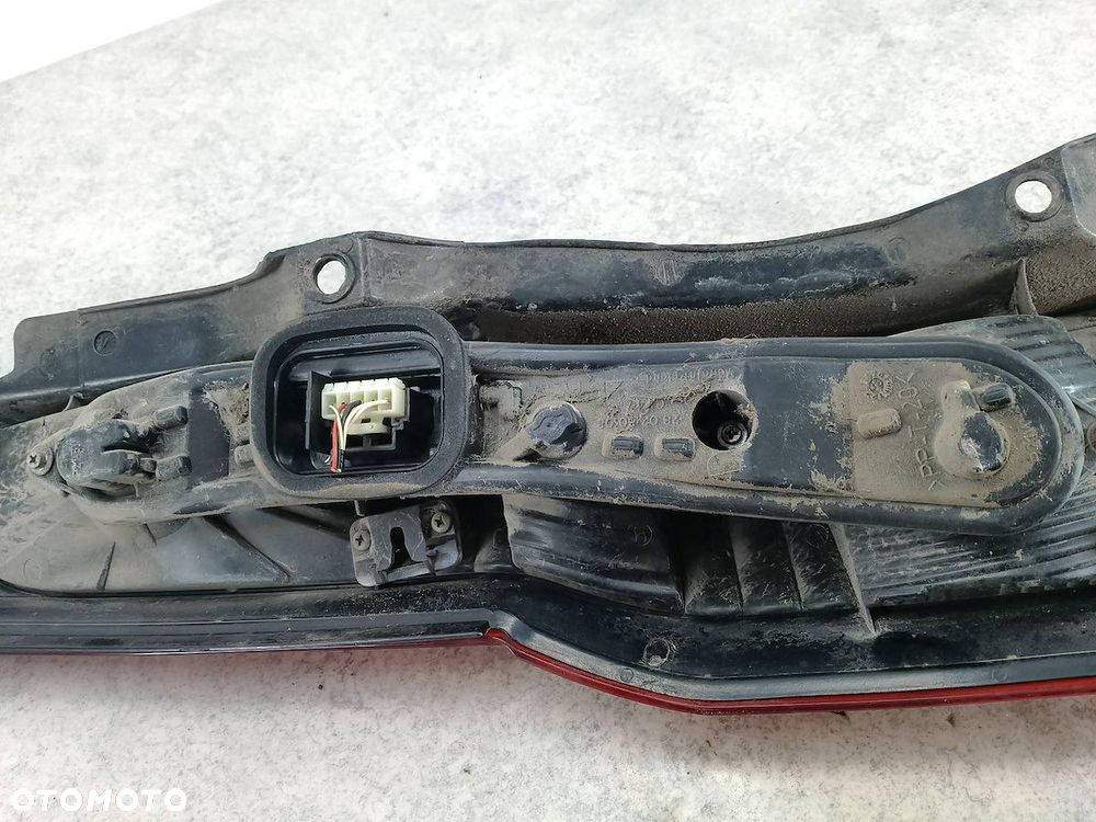 LAMPA TYLNA PRAWA FIAT PANDA II 51763008 HATCHBACK 5D - 8