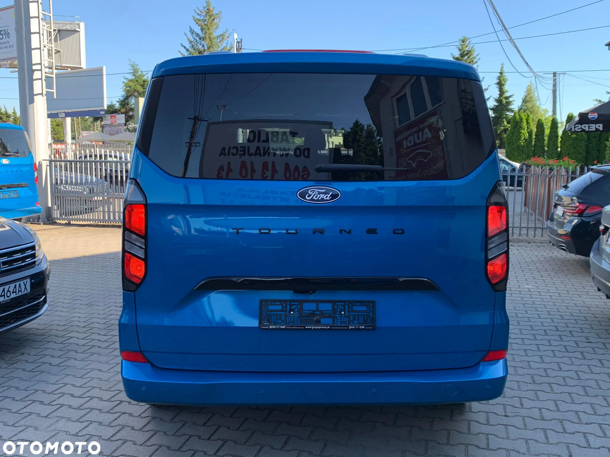 Ford Tourneo Custom 320 L2H1 VA Autm TitaniumX - 3