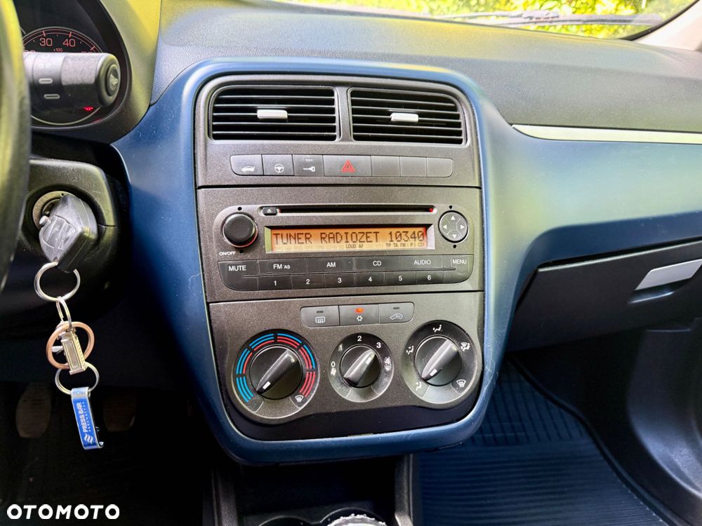 Fiat Grande Punto - 8