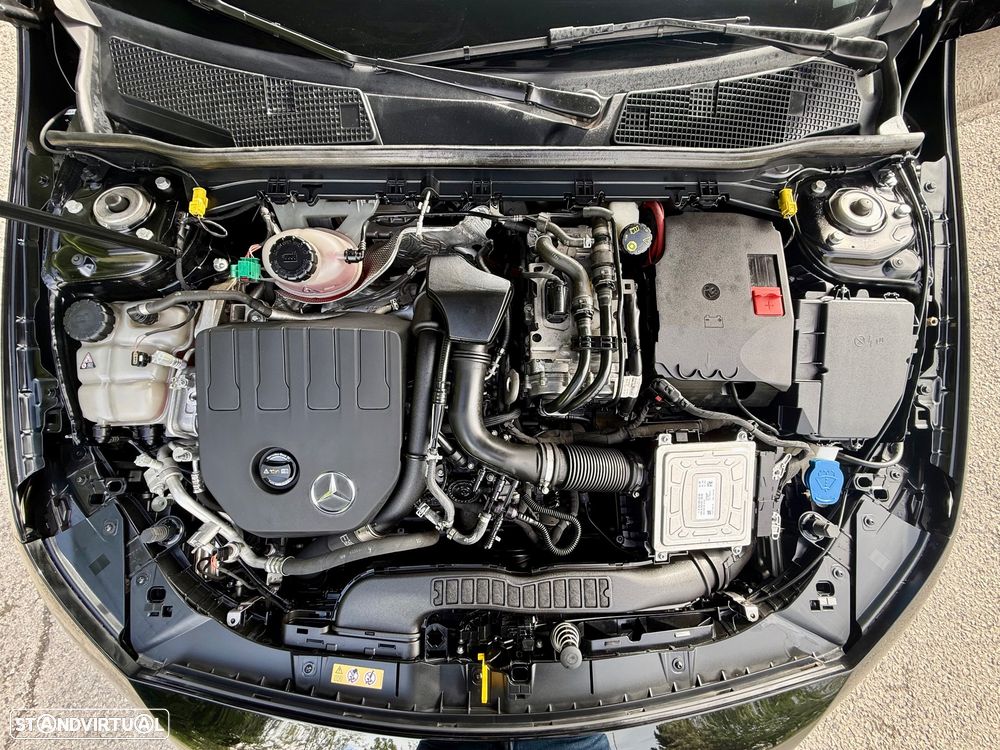 Mercedes-Benz A 250 Limousine e 8G-DCT AMG Line - 20