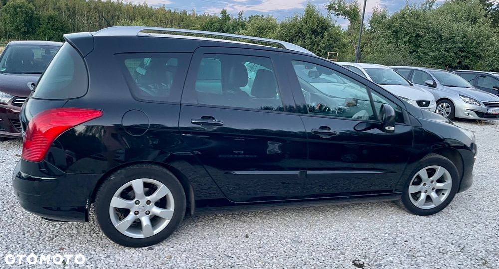 Peugeot 308 - 6