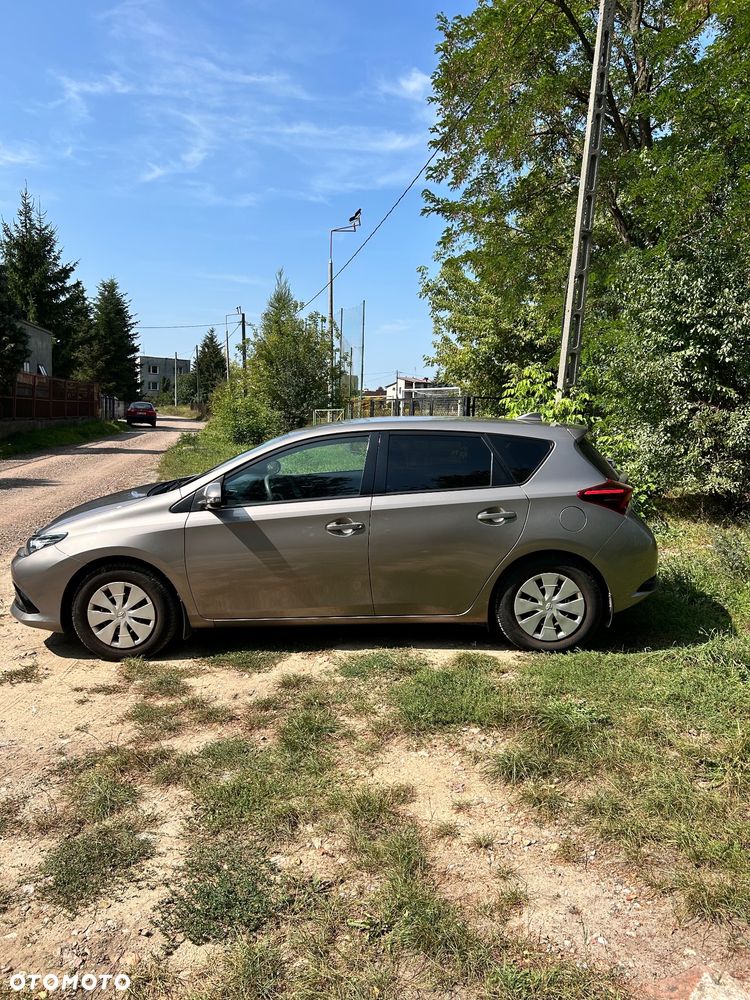 Toyota Auris 1.33 VVT-i Comfort - 3