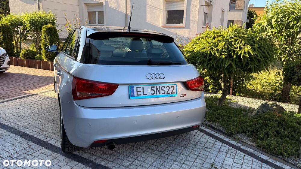 Audi A1 Sportback 1.6 TDI Ambition S tronic - 2