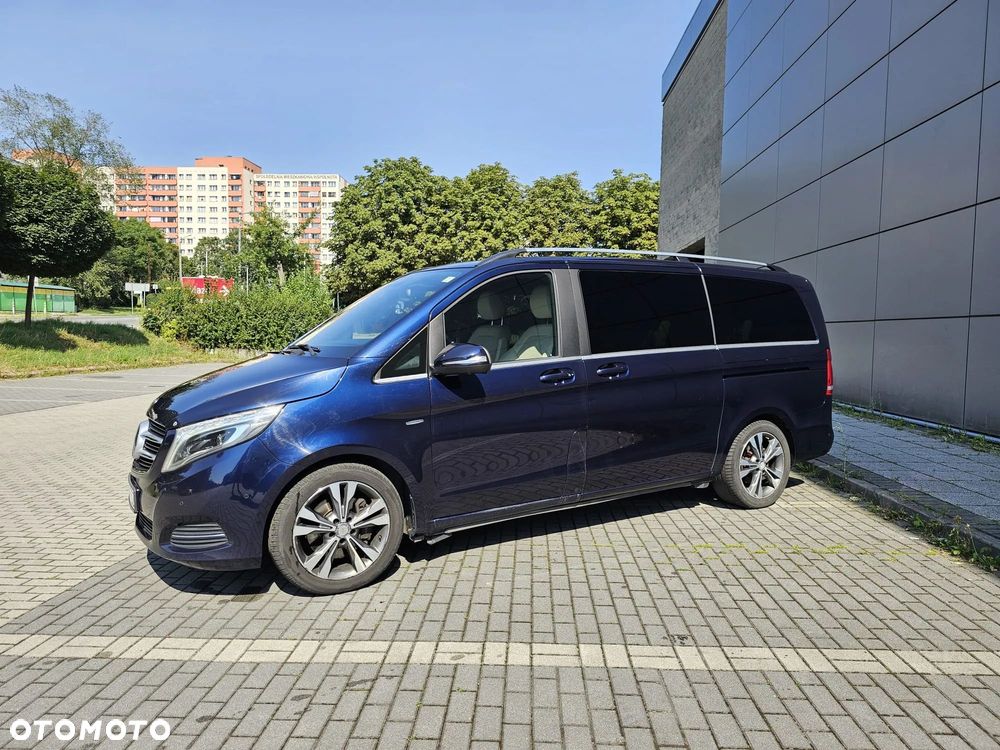 Mercedes-Benz Klasa V - 5