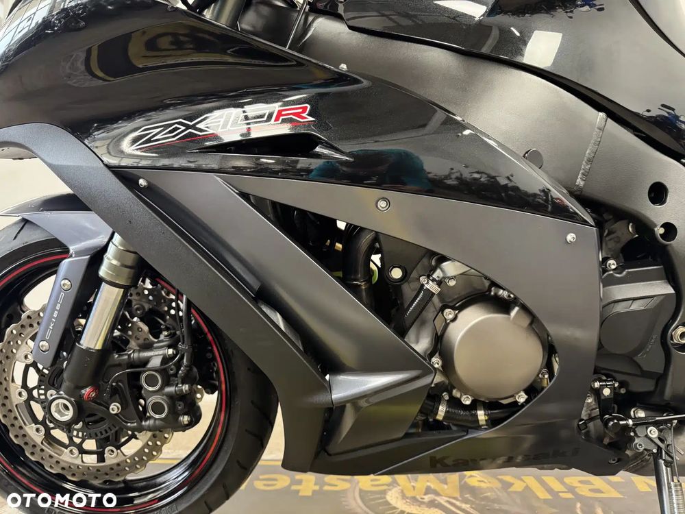 Kawasaki ZX - 24