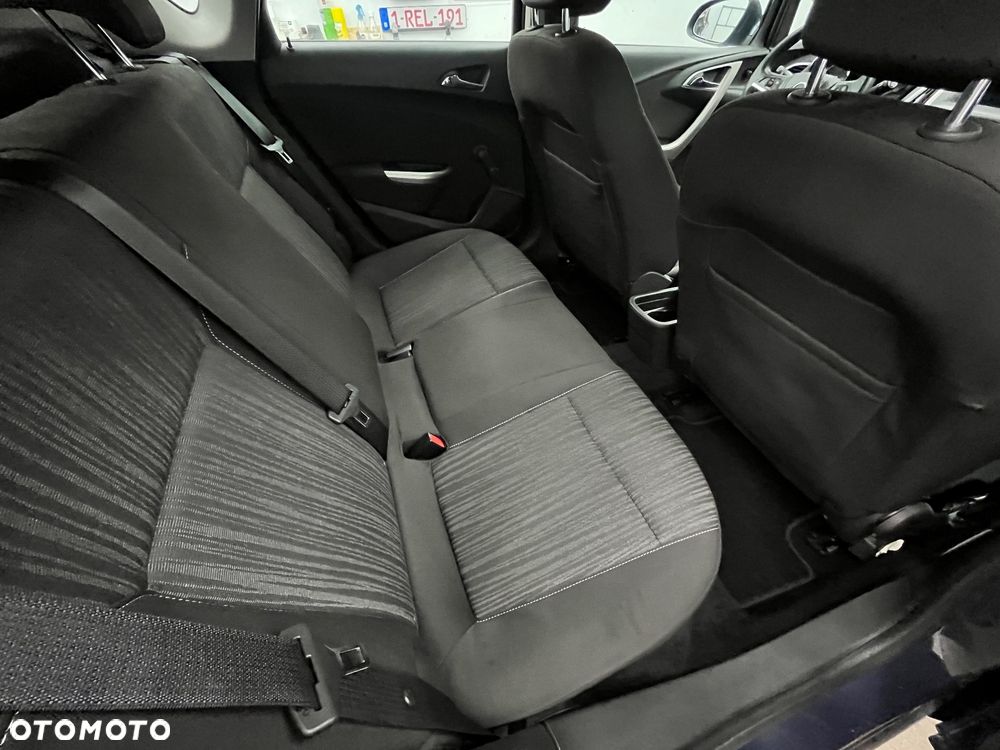Opel Astra - 21