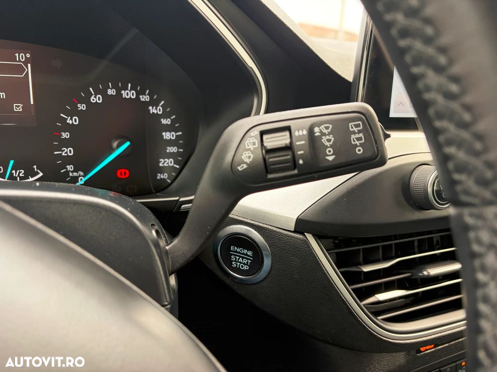 Ford Focus 1.0 EcoBoost Titanium Business - 15