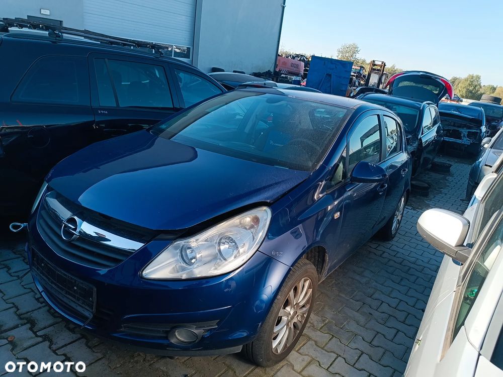 Corsa D z silnikiem diesla 1.3 O OZN. Z13DTH i skrzynia manualna OZN.M20 kod lakieru Z21bB - 3