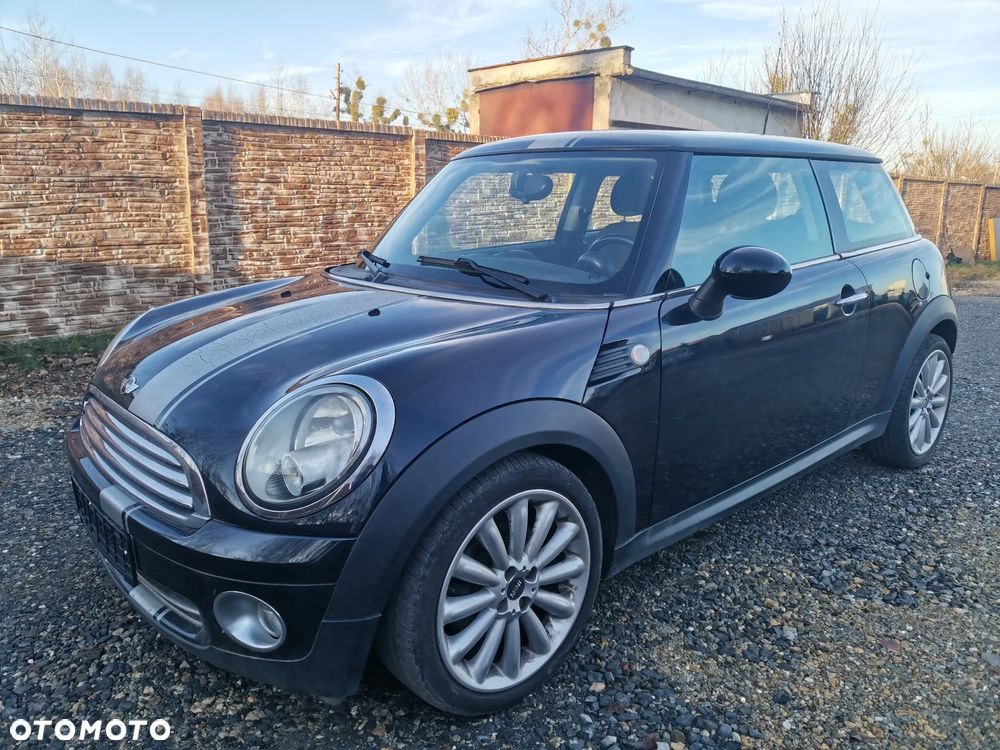 MINI ONE - 4