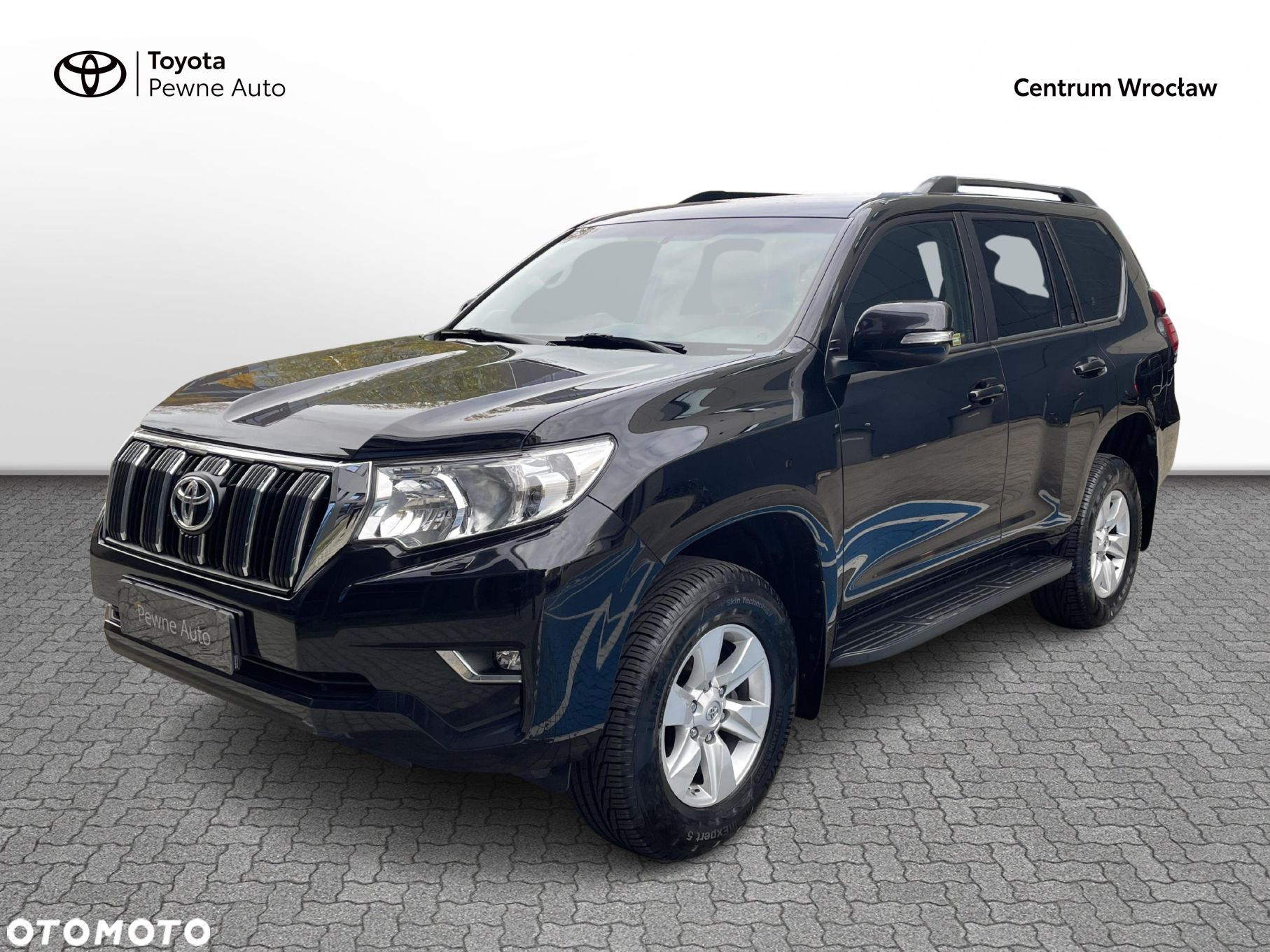 Toyota Land Cruiser - 1