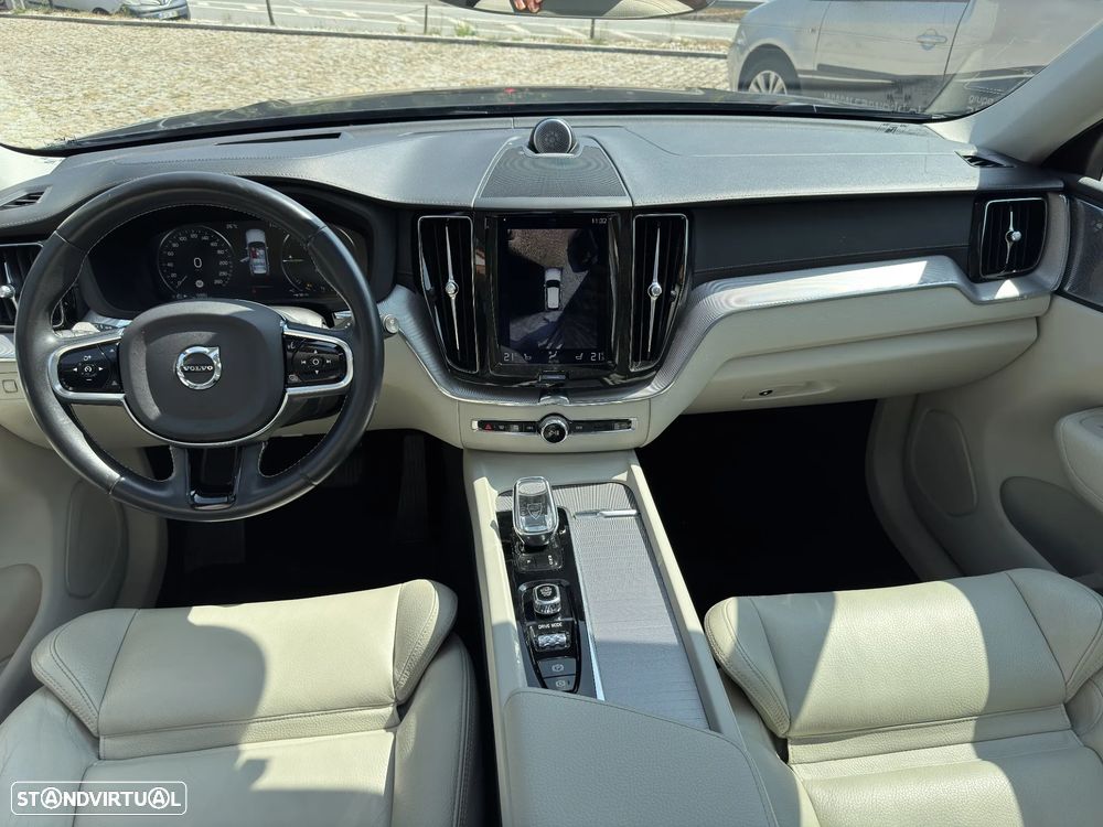 Volvo XC 60 2.0 T8 PHEV Inscription Expression AWD - 7