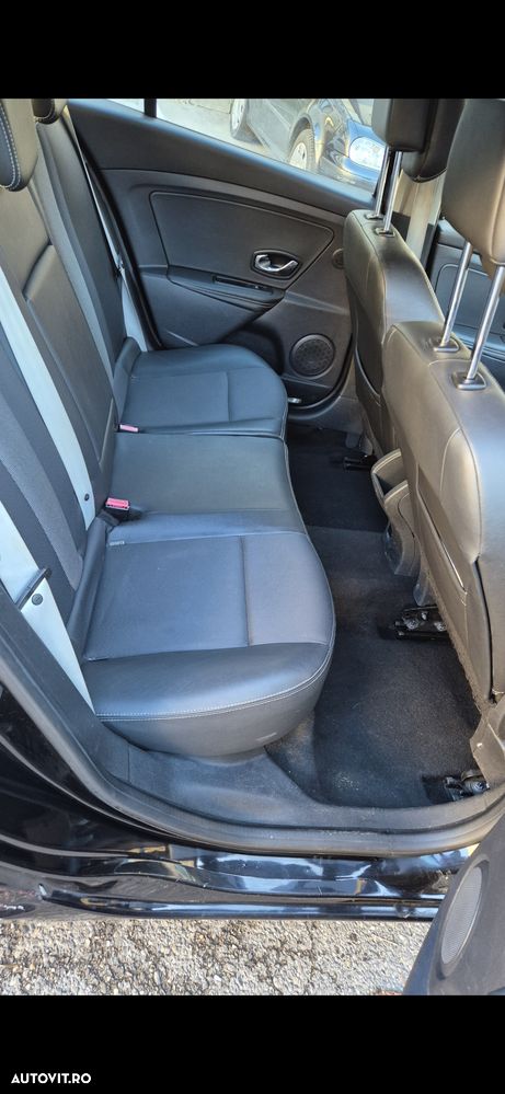 Renault Megane Sedan 1.5dCi SL Manager - 9