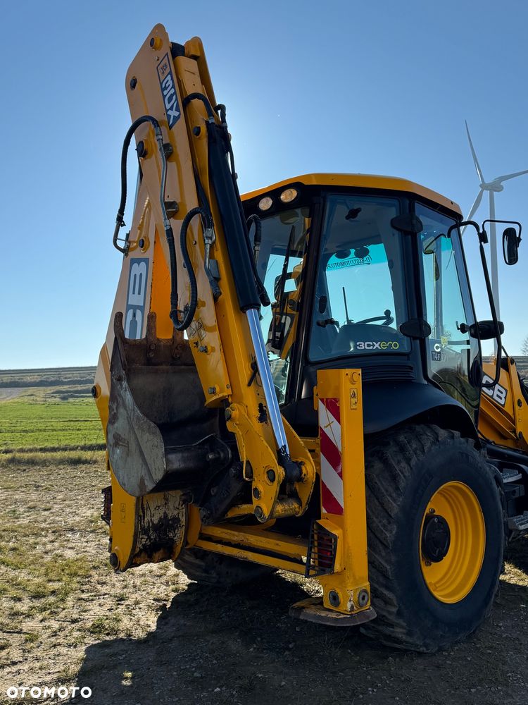 JCB 3CX / KOPARKO-ŁADOWARKA / 2019 ROK / 4200 MTH / KLIMATYZACJA / SPROWADZONA - 17