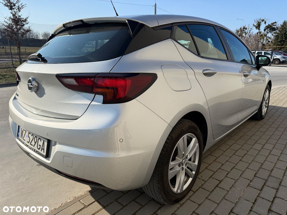 Opel Astra 1.2 T Edition S&S - 8