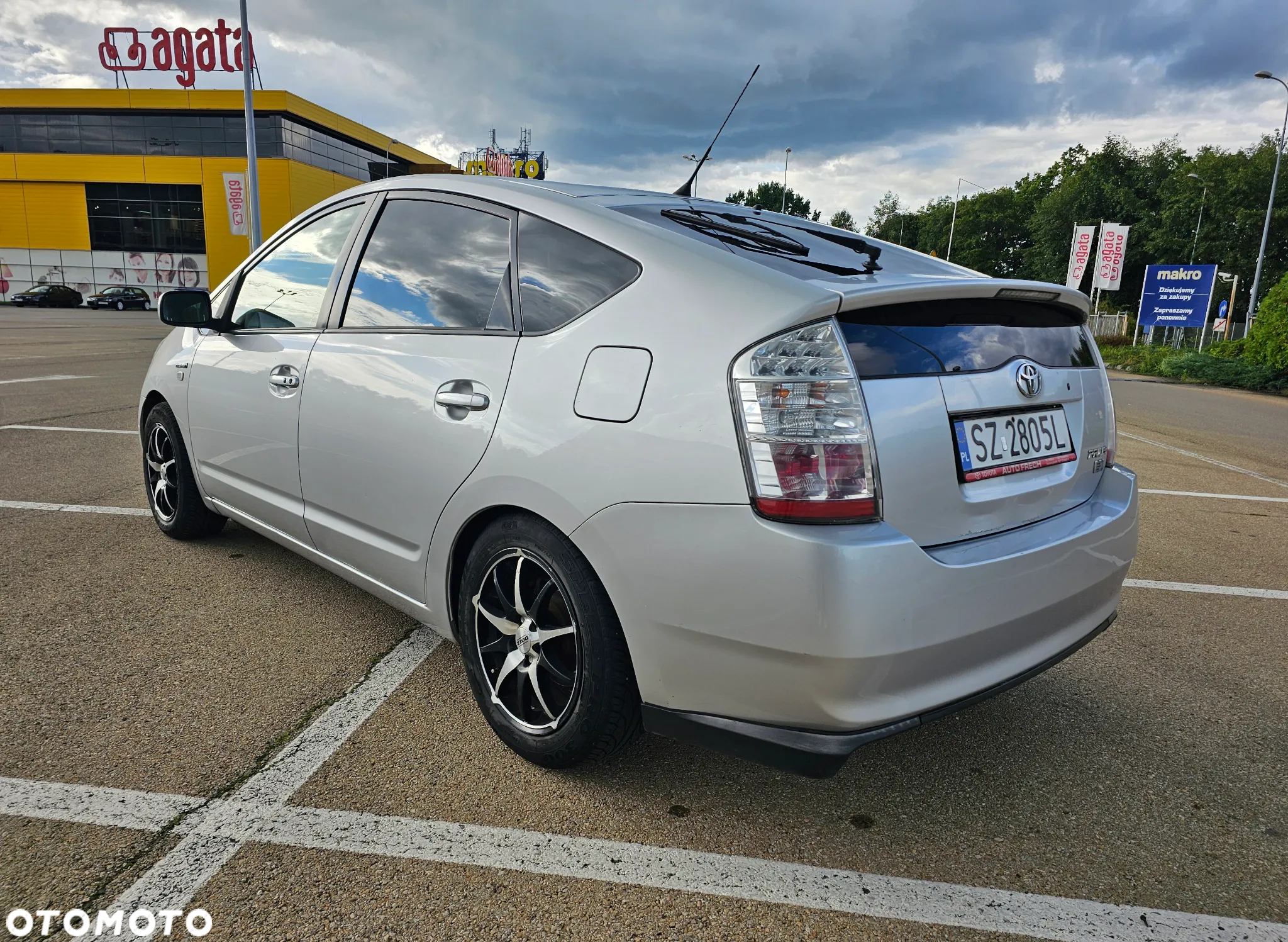 Toyota Prius - 7