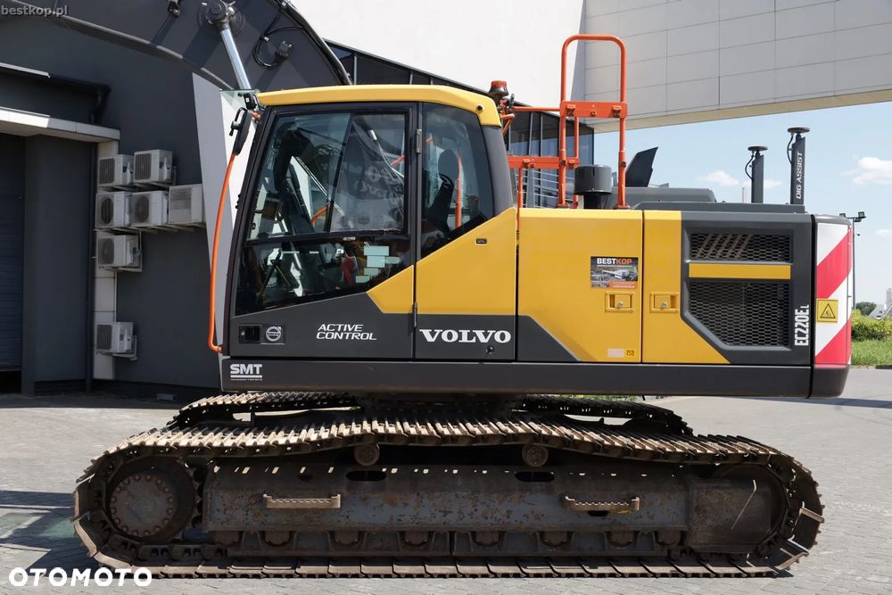 Volvo EC220EL - 4