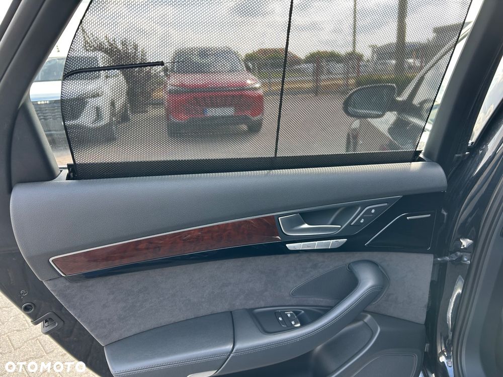 Audi A8 4.2 TDI Quattro - 10