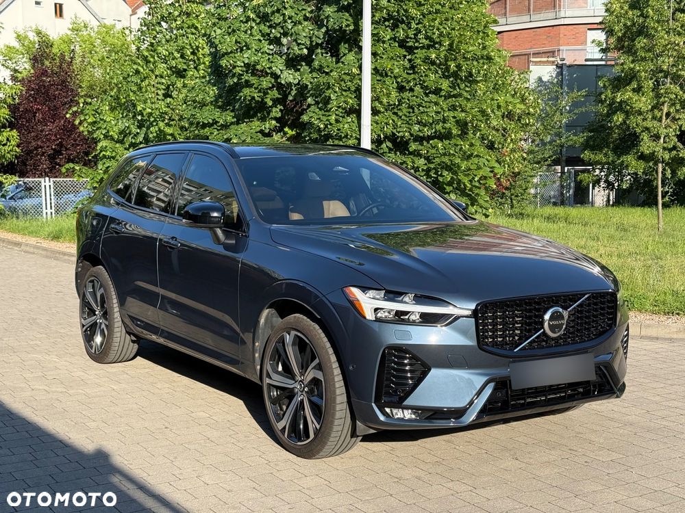 Volvo XC 60 B6 B AWD Ultimate Dark - 1