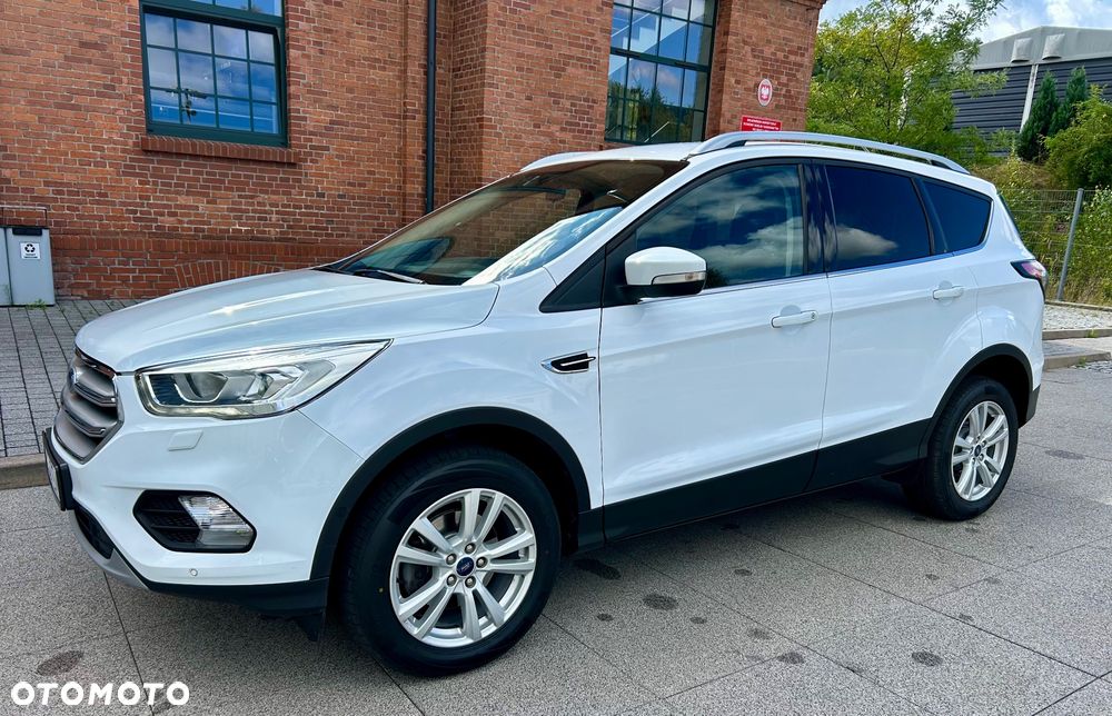 Ford Kuga - 12