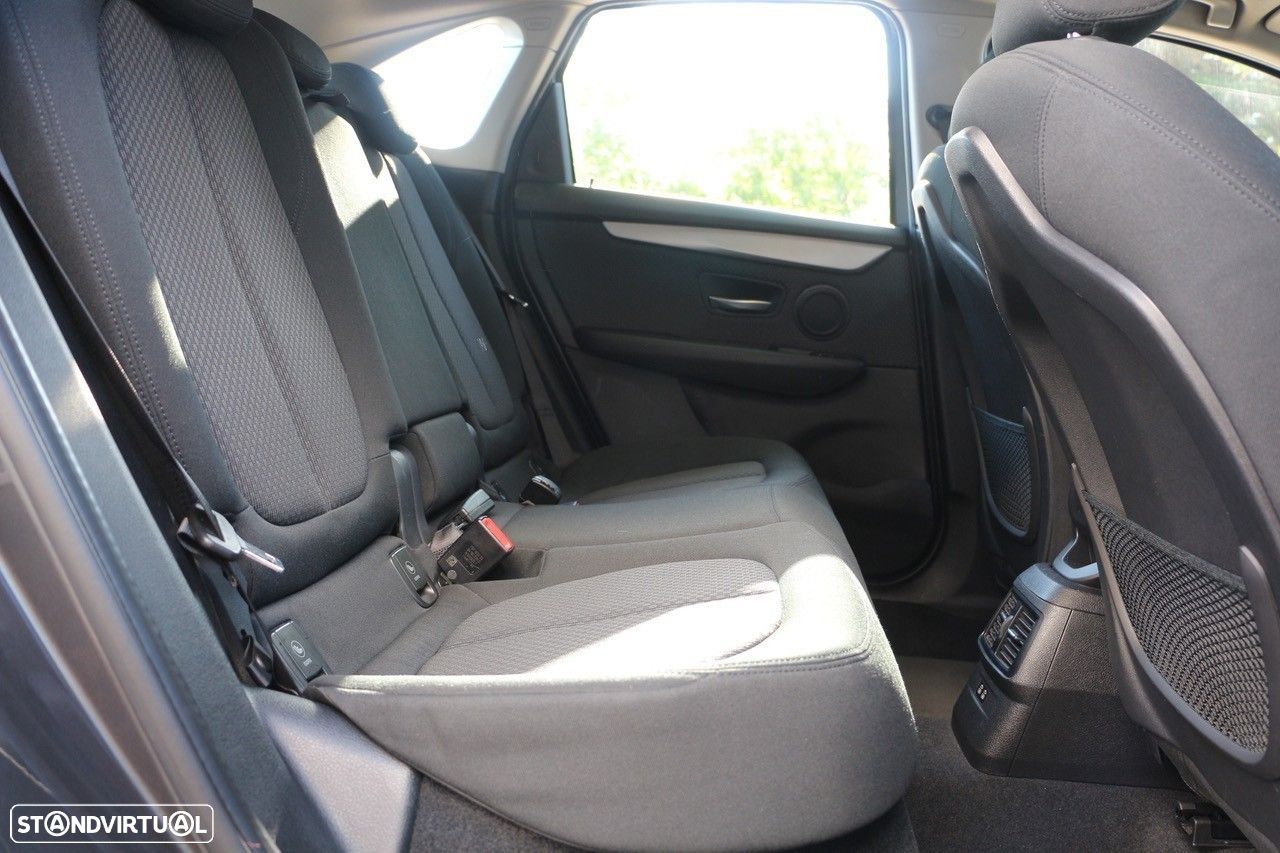 BMW 225xe Active Tourer Advantage - 16