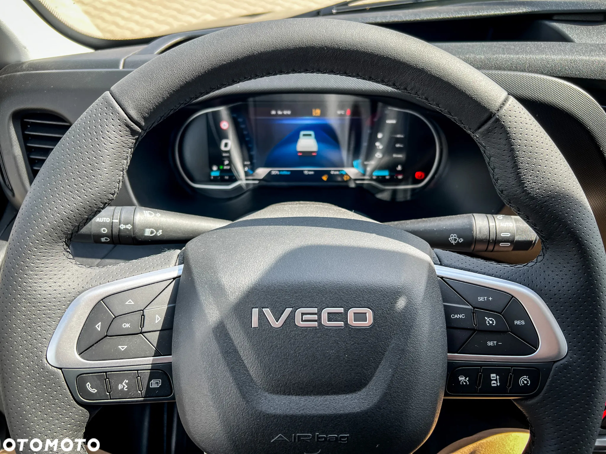 Iveco Daily 35S21HA8 HI MATIC laweta od reki ! - 20