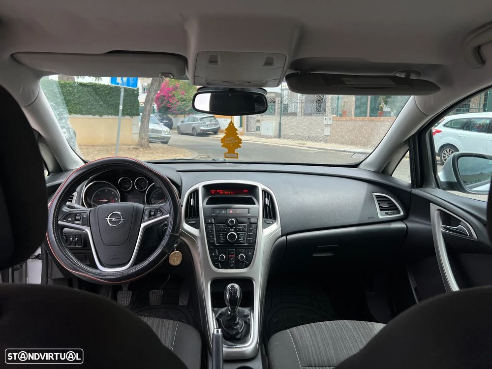 Opel Astra 1.3 CDTI Cosmo - 6