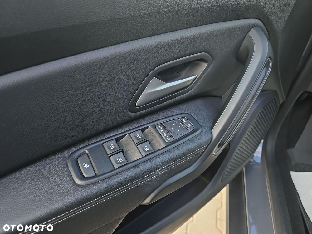 Dacia Duster 1.3 TCe Journey - 10